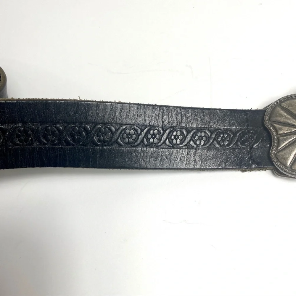Vintage-Style Black Leather Belt with Ornate Silver-Tone Buckle